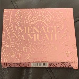 Colourpop ménage a muah